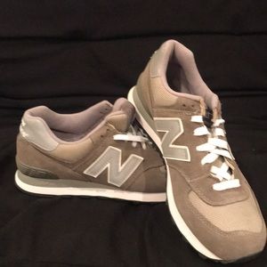 Women’s New Balance 574
